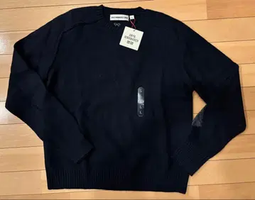 유니클로 안야 힌드마치 캐시미어 크루넥 스웨터 네이비 L