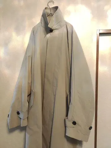 베이지 오버 사이즈 롱 코트 남녀 공용 하자품