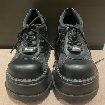 [ DEMONIA ] 데모니아 통굽 스니커즈 US 6 STOMP-08