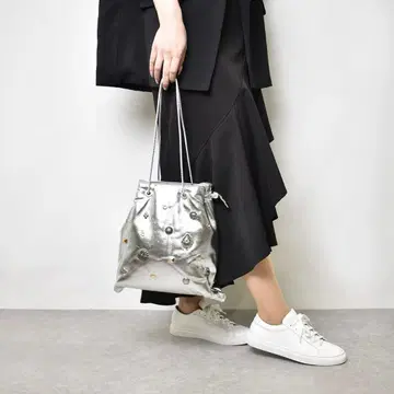 카카투 스터드 본딩 숄더 실버