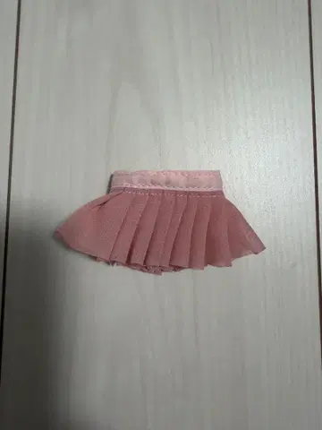 옷갈아입는 리락쿠마 언제나 함께 쉬폰 스커트