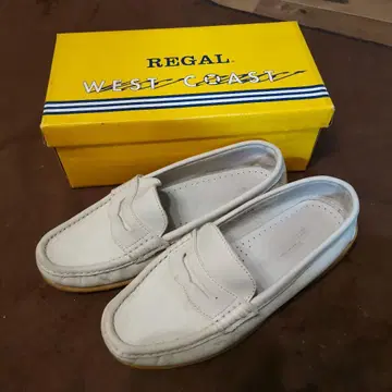 REGAL WEST COAST 로퍼 화이트