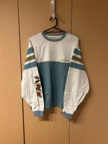 애니메이션 캐릭터 자수 긴팔 T셔츠