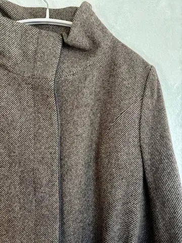 INDIVI 스탠드 카라 울 트위드 코트 퀼팅 사이즈 40