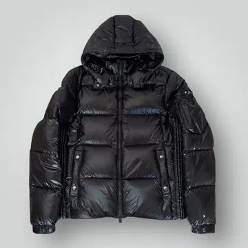 컨디션 최상 TATRAS 타트라스 BELBO 벨보 다운 자켓 블랙