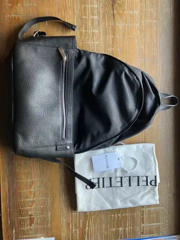 PELLETIER 블랙 백팩