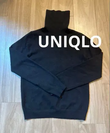 UNIQLO 캐시미어 터틀넥 니트