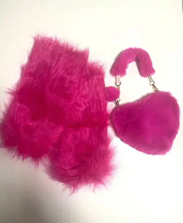 [ Y2K 갸루 ] 핑크 퍼 레그 워머 & 하트 백 세트