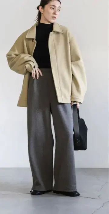 소프트 터치 맨투맨 루즈 팬츠 속기모 프리