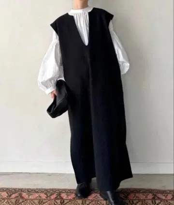 새상품급 SELECT MOCA 키 넥 롱 베스트 원피스 블랙