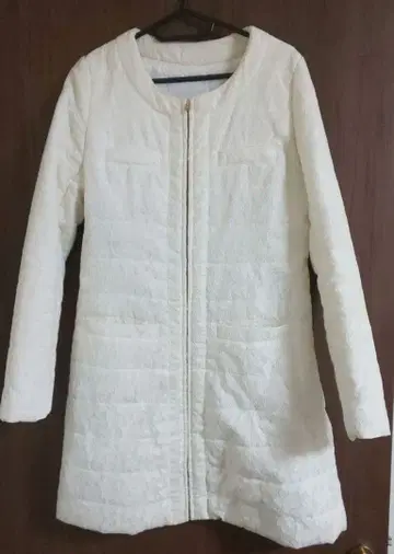 CECI McBEE 퀼팅 자켓 화이트