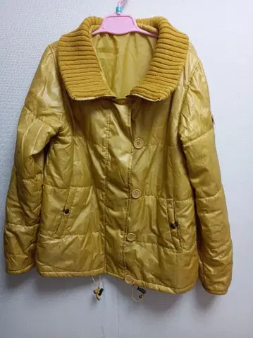 머스타드 M 퀼팅 자켓