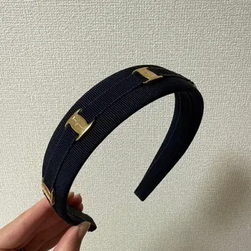 페라가모 머리띠