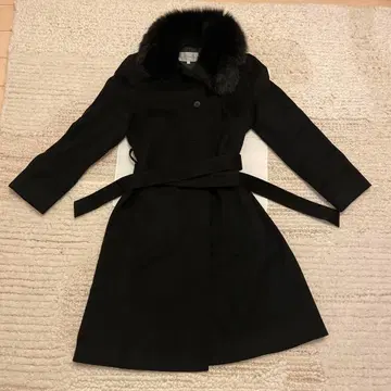 이탈리아제 캐시미어 100% 원단 퍼 트리밍 벨티드 코트