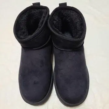 블랙 스웨이드 숏부츠