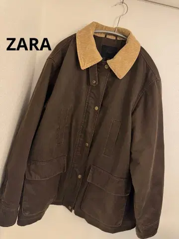 ZARA 대비 컬러 자켓