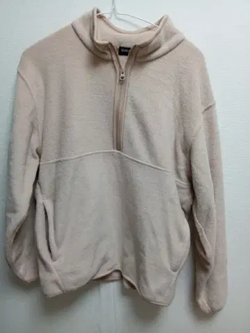 베이지 플리스 하프 지퍼 자켓