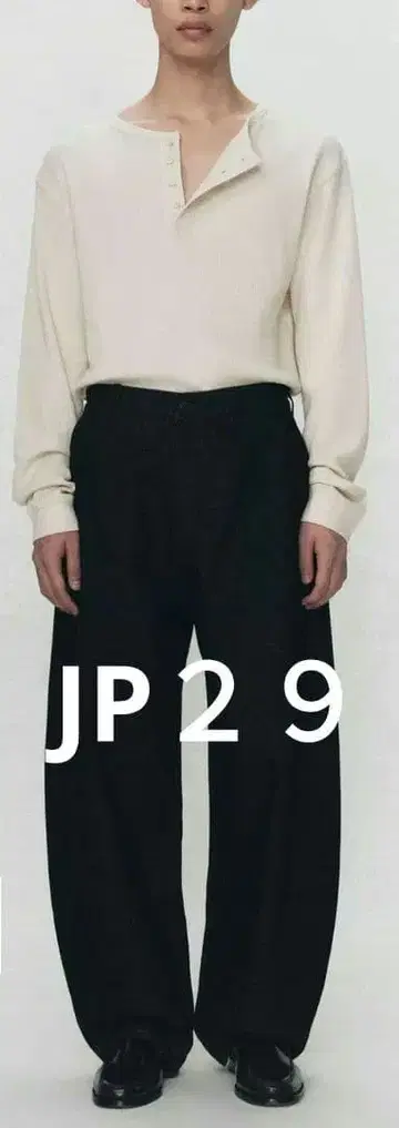 새상품 ZARA SOSHIOTSUKI 와이드 레그 플리츠 데님 팬츠 36