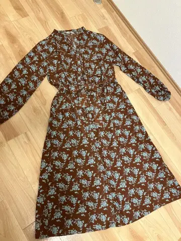 Te chichi 브라운 꽃무늬 긴팔 A라인 원피스