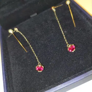 Swarovski 빨간색 크리스탈 체인 귀걸이