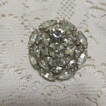 크리스탈풍 라운드형 브로치