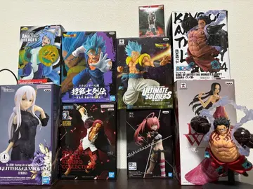 프라이스 피규어 세트