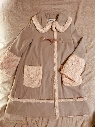 MILK 잡지 게재 코트 라벤더 핑크