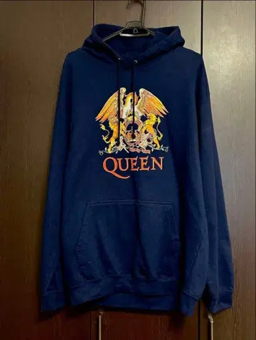 QUEEN 엠블럼 후드티 네이비 L 사이즈