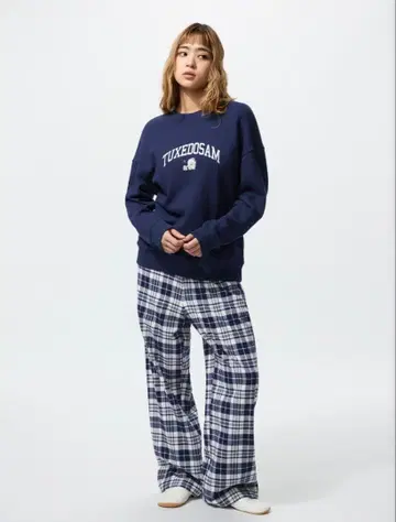 [새상품] 유니클로 룸 세트 산리오 M 사이즈