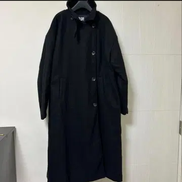 안티로자 홀리데이 블랙 롱 코트 울 느낌