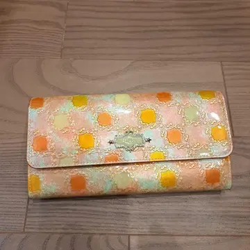 안나수이 오렌지 핑크 기하학 패턴 장지갑