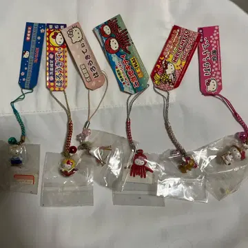 지역 한정 네즈케 헬로키티 스트랩 6개 세트