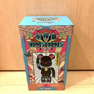 BE@RBRICK 수요일의 다운타운 마네키네코 400%