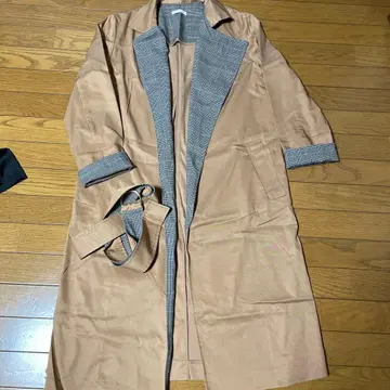 베이지 트렌치코트 사이즈 F