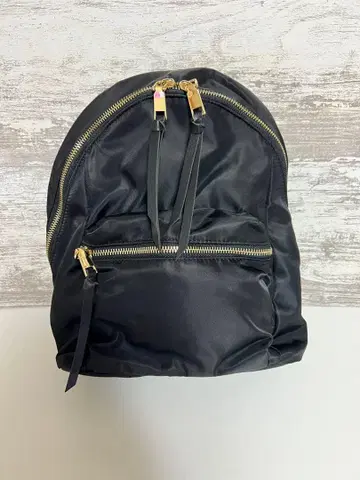 NATURAL BEAUTY BASIC 블랙 백팩