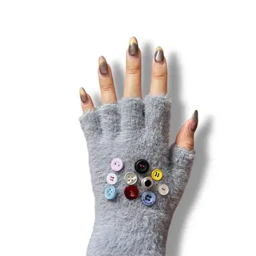 샤기 니트 장갑 버튼 장식 스터드 핸드메이드 y2k 그레이