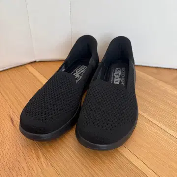 Skechers Slip-Ins 블랙 슬립온