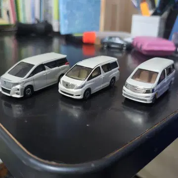 토미카 알파드 세트