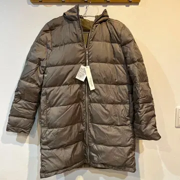 Discoat 그레이 다운 자켓 후드 부착