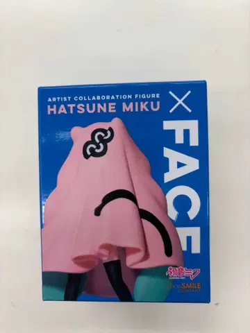 하츠네 미쿠 x FACE 콜라보 피규어