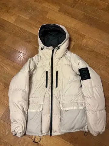 tightbooth 리버서블 다운 자켓