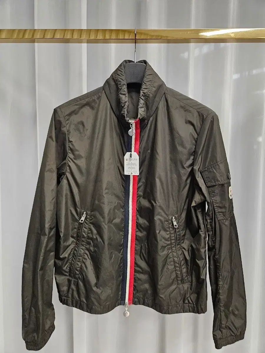 Moncler Men&#x27;s Windbreaker Jacket Khaki Size 2