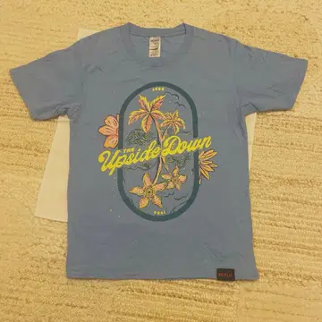 레어! Stranger Things 티셔츠