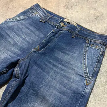 ZARA 슬림핏 데님 청바지