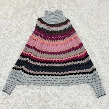 새상품급 미쏘니 니트 스웨터 판초 스타일 터틀넥 변형 오렌지 택