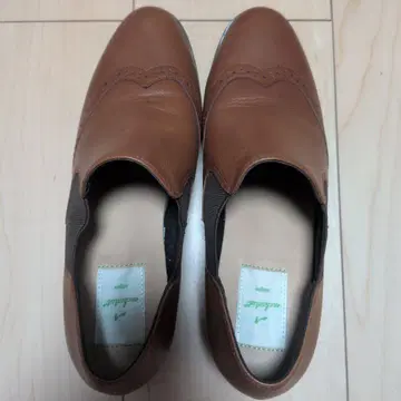 enchanted 로퍼 가죽 신발 37 사이즈 브라운