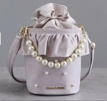 Maison de FLEUR 펄 2way 프릴 복조리 백