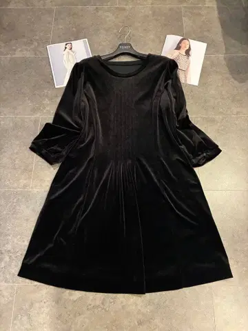 폭시 벨로아 누아르 원피스 42