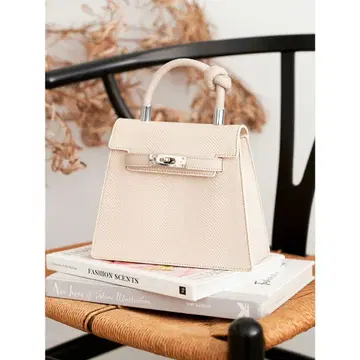 다리치 Darich 비건 핸들 백