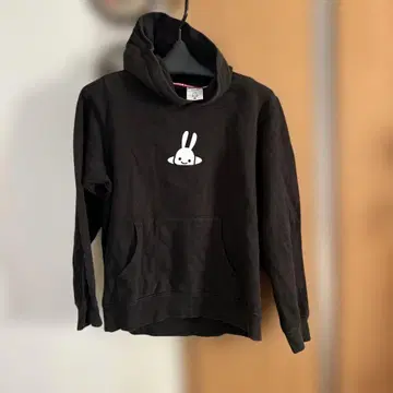 cune 후드티 맥주